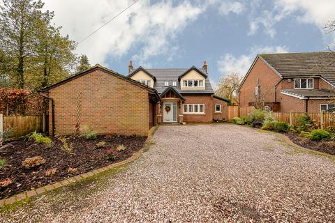 4 bedroom detached house for sale, Flash Lane, Ormskirk L40