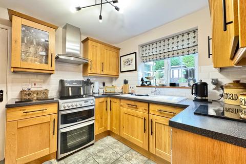 undefined, Grenadier Close, Locks Heath