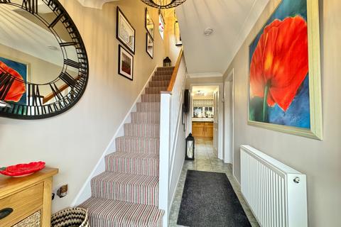 undefined, Grenadier Close, Locks Heath