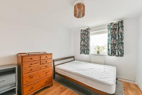 1 bedroom flat for sale, Clarence Avenue, Clapham Park, London, SW4