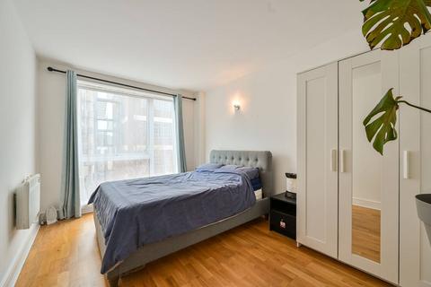 1 bedroom flat for sale, Peckham Grove, Peckham, London, SE15