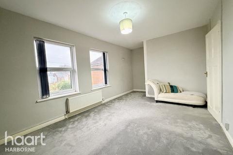 3 bedroom semi-detached house to rent, White Field Avenue, Harborne