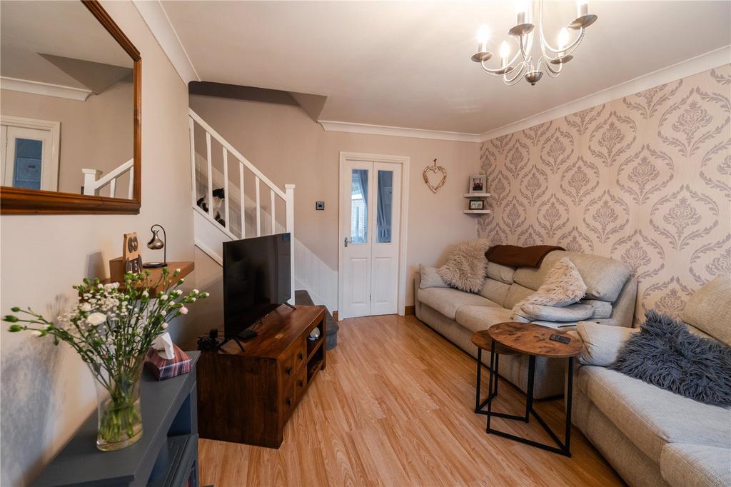 Living Room (2)