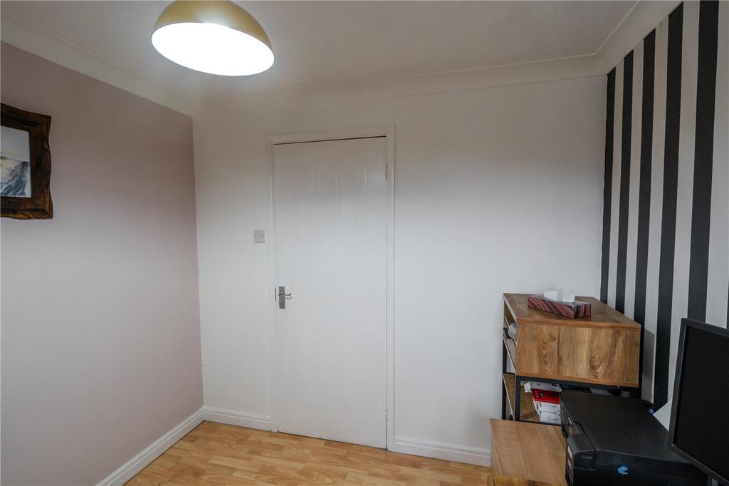 Bedroom 3 (2)