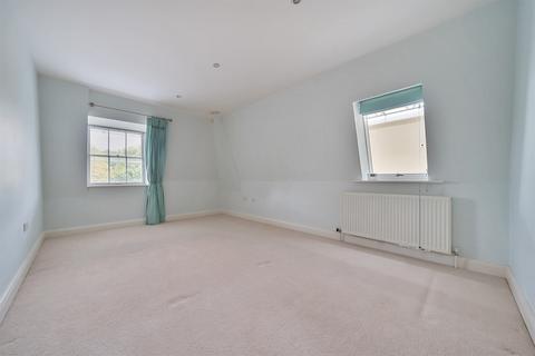 3 bedroom flat to rent, Norfolk Wing/Tortington Manor, Ford Road, Tortington, Arundel, BN18
