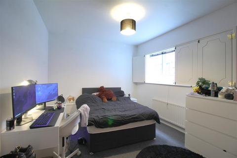 undefined, Forth Place, Newcastle Upon Tyne