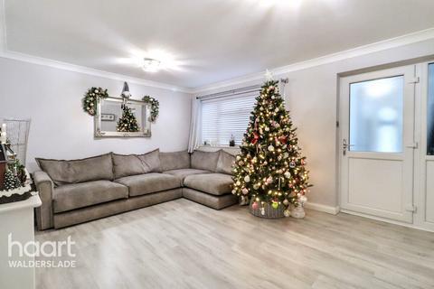 3 bedroom terraced house for sale, Fir Tree Grove, Chatham