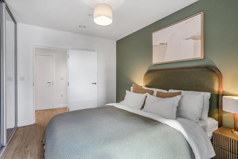 2 bedroom flat to rent, Capital Interchange Way, Brentford, TW8