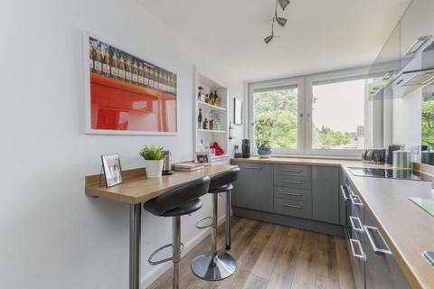undefined, 0394L Mortonhall Park Crescent, Edinburgh, EH17 8SX