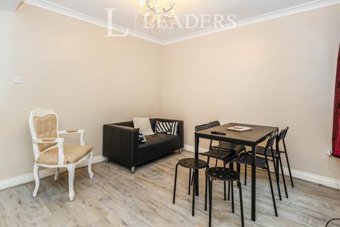 4 bedroom terraced house to rent, Guildford Road, Guildford, PO1