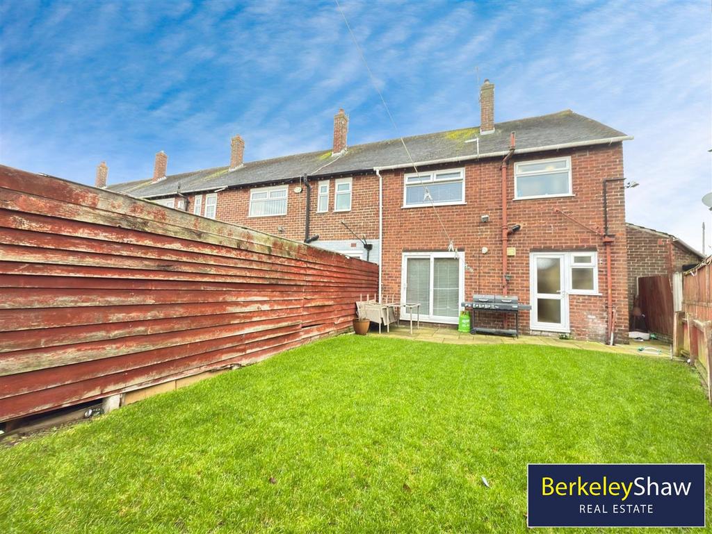 2c7afb3b--4767-A7 B6-AD03 C477 FB3 F-44581-000014907 A6