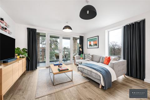 2 bedroom apartment for sale, Spitfire Chase, Walton-on-Thames, Surrey, KT12
