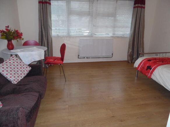 114 nt bed second.jpg