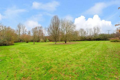 4 bedroom detached house for sale, Bell Close Brackley Helmdon, Northamptonshire, NN13 5UH