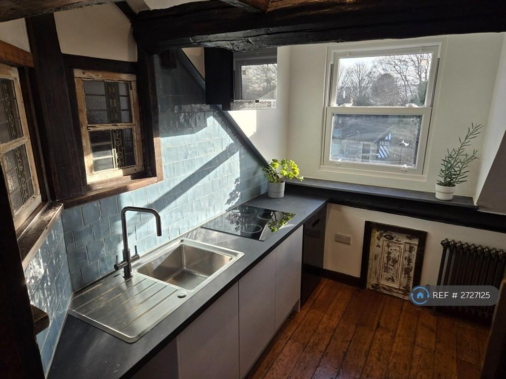 Fitted Kitchen