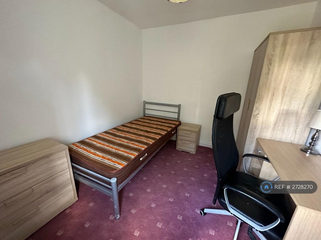 Upstairs Single