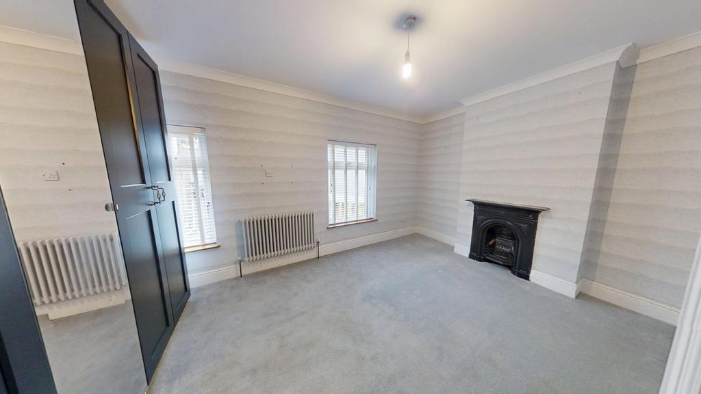 21-Hambro-Rd-Portland-Dorset-UK-12172025 133636
