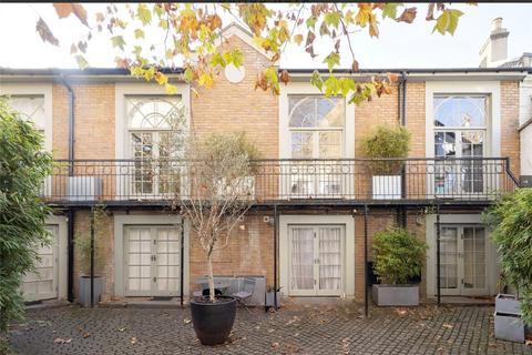 undefined, Trinity Mews, London, W10
