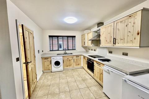 3 bedroom terraced house for sale, Bakewell Mews, Darlington