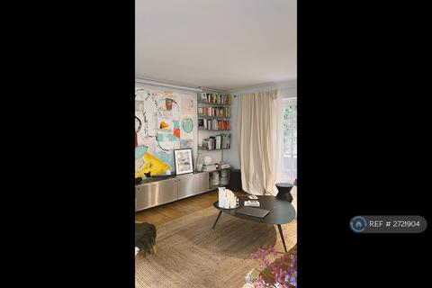 undefined, Ormsby Place, London, N16