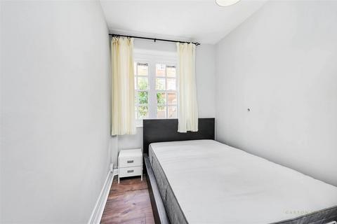 1 bedroom flat for sale, Maclise House, Marsham Street, Westminster, London SW1P