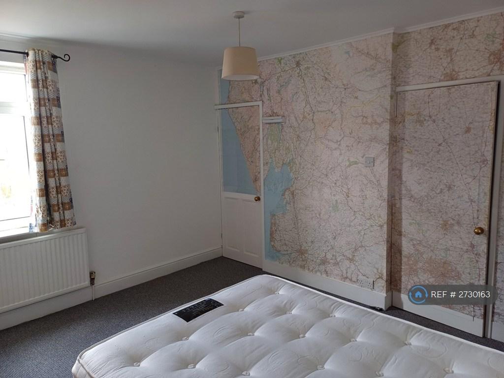 Master Bedroom 2