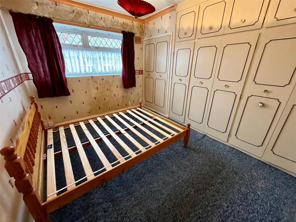 Bedroom One.jpg