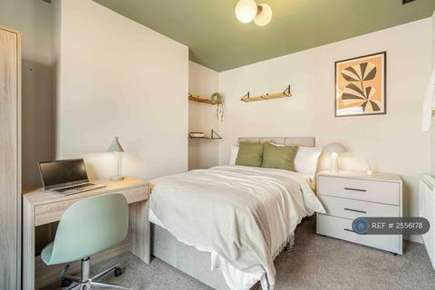1 bedroom in a house share to rent, Springfield Road, Wigan, WN6