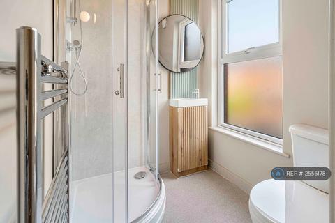 1 bedroom in a house share to rent, Springfield Road, Wigan, WN6