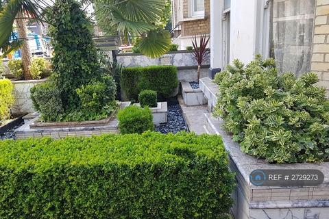 undefined, Stockwell Road, London, SW9