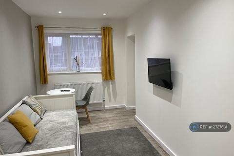 undefined, Garden Close, Ashford, TW15