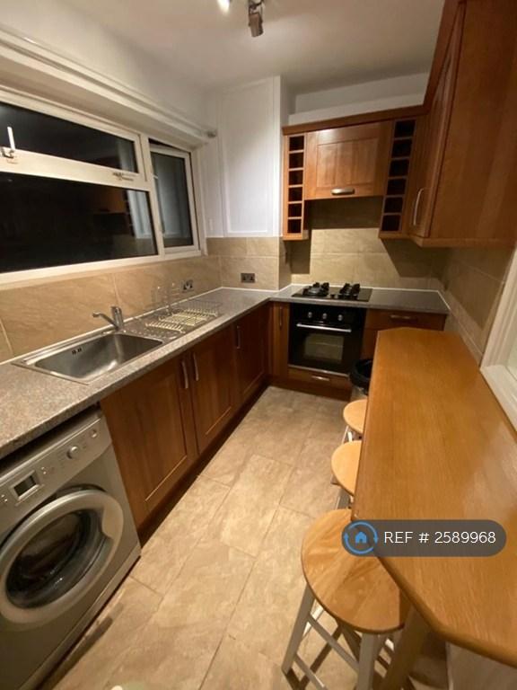 Kitchen - Fitted Kitchen Fridge, Washing Machine