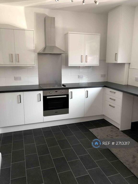 Kitchen &amp; Dinning Room