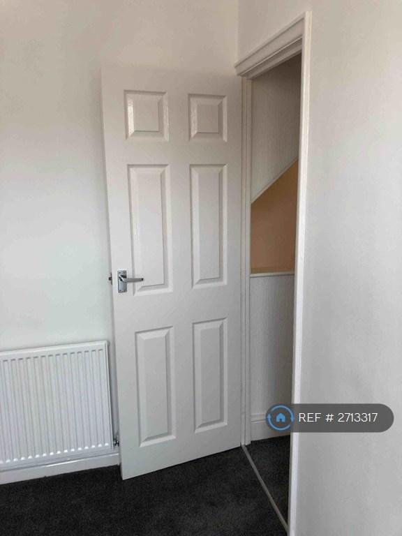 Rear Bedroom