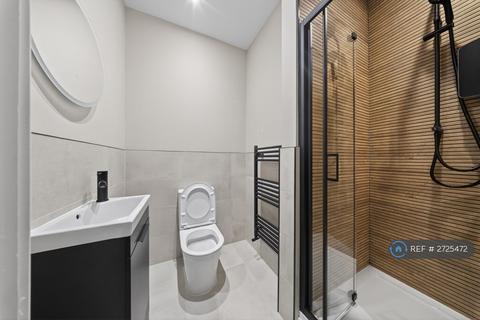 1 bedroom in a house share to rent, Goldswong Terrace, Nottingham, NG3