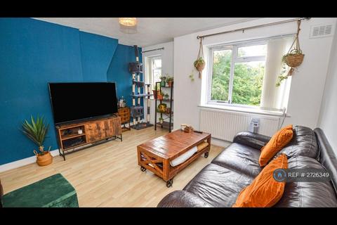 2 bedroom flat to rent, Melmerby Court, Salford, M5