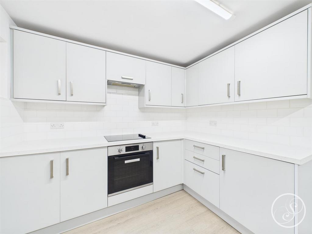 CAM02071 G0-PR0778-STILL005.jpg