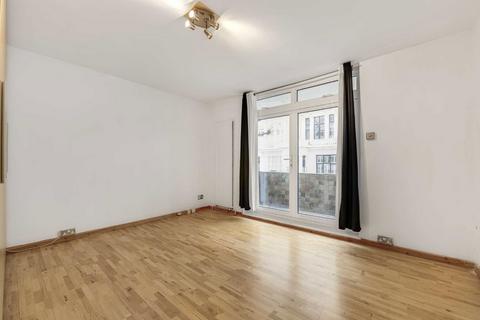3 bedroom end of terrace house to rent, Linden Gardens, London W2