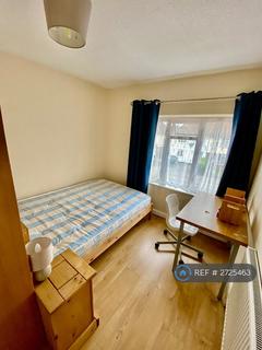 undefined, Viola Avenue, Staines, TW19