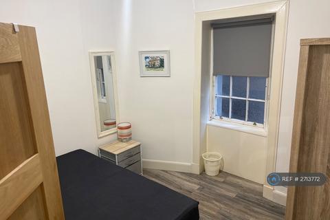 undefined, Gardner's Crescent, Edinburgh, EH3