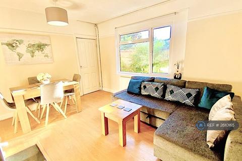 2 bedroom maisonette to rent, Kenilworth Road, Ashford, TW15