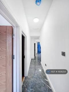 3 bedroom flat to rent, Mannock Road, London, N22