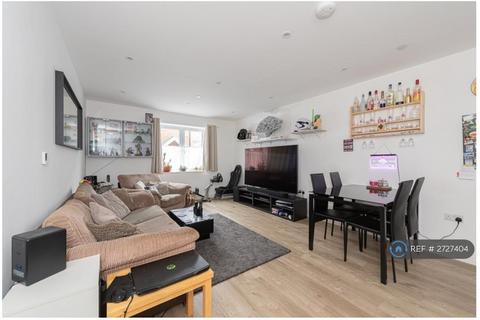 undefined, Ceresmcrescent, Epsom, KT17
