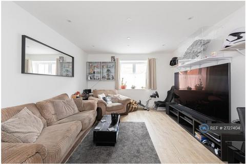 undefined, Ceresmcrescent, Epsom, KT17