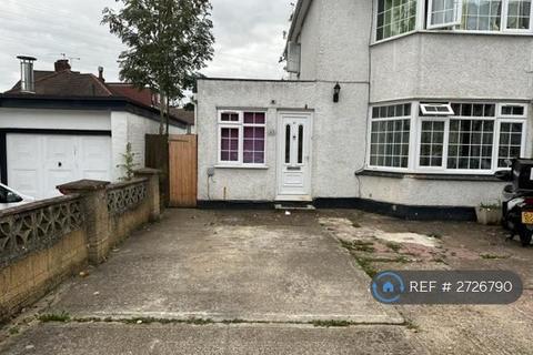 undefined, Oatlands Drive, Slough, SL1