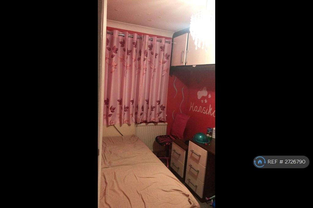 Bedroom2