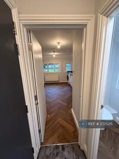 undefined, Oxford Road, Tilehurst, Reading, RG31