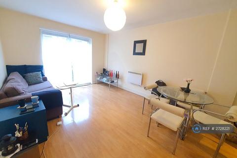 1 bedroom flat to rent, Capulet Square, London, E3