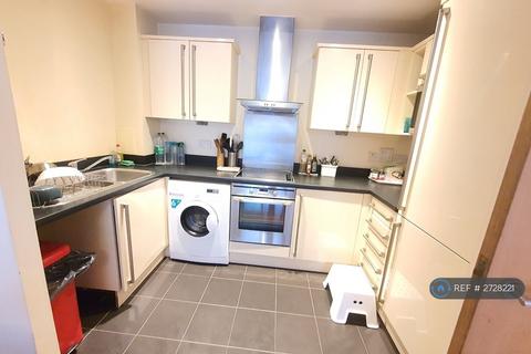 1 bedroom flat to rent, Capulet Square, London, E3