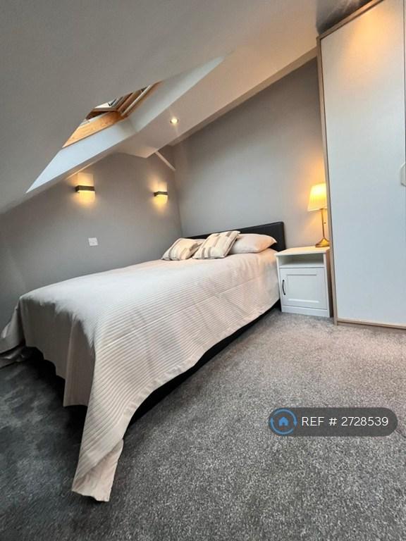 Room 4